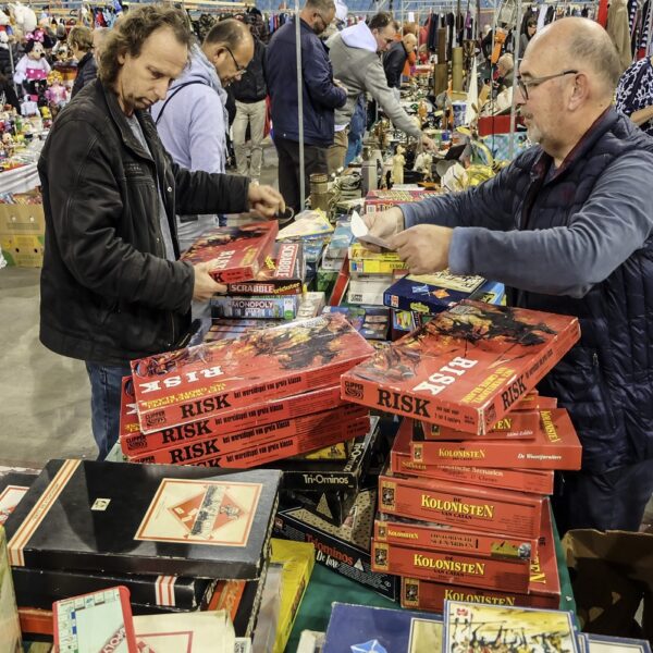 Mega Paas Snuffelmarkt Gelredome Arnhem - Afbeelding 5