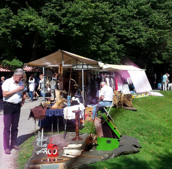 Antiek en Curiosa fair kasteelpark Cannenburch - Afbeelding 3