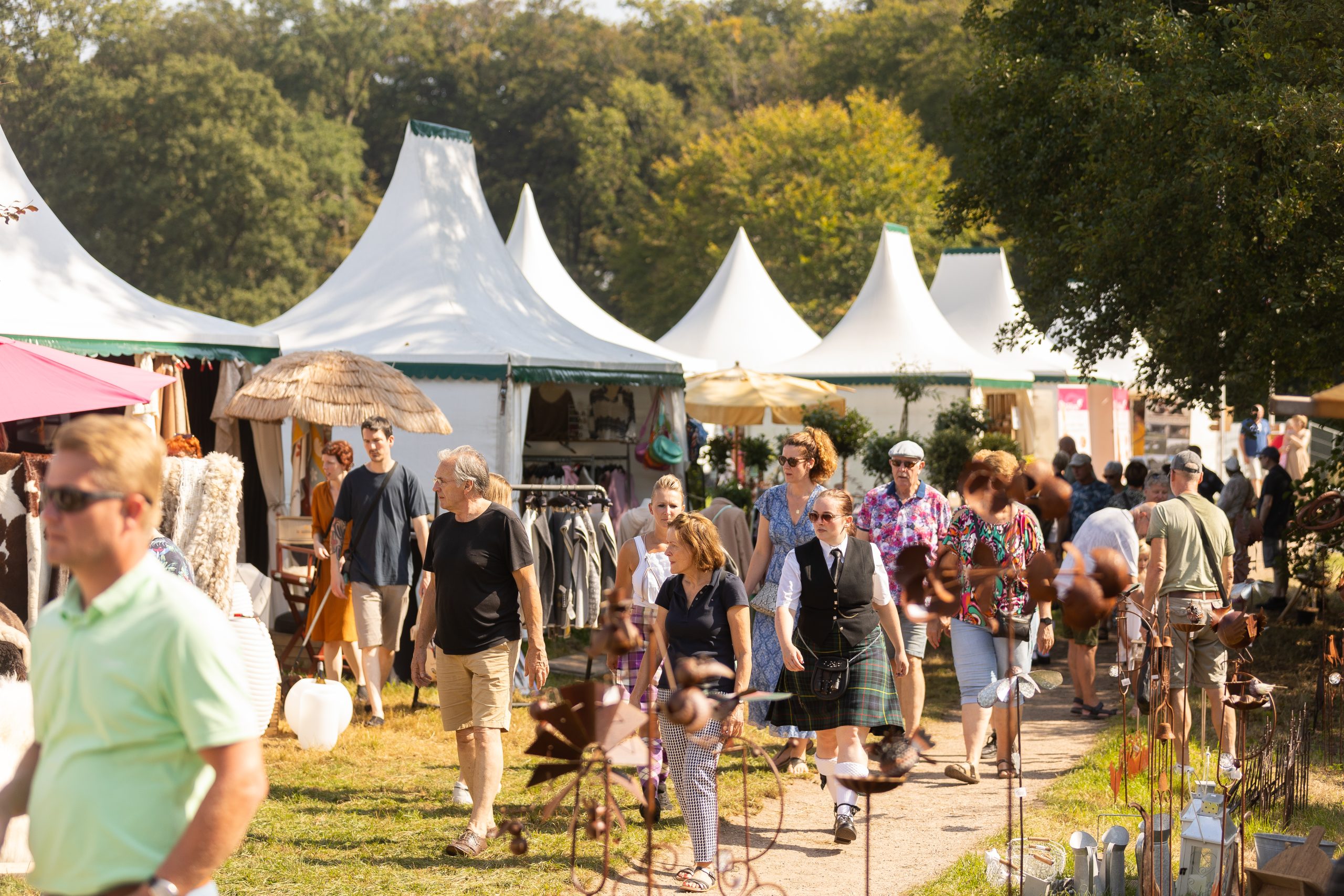 Brocante & Curiosa Fair tijdens het British Weekend bij Kasteel Vorden